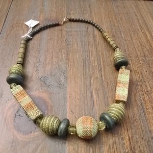 Super cute new earthy color beaded necklace